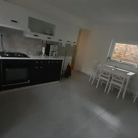 Horvath Apartman Apartment Keszthely Exterior photo