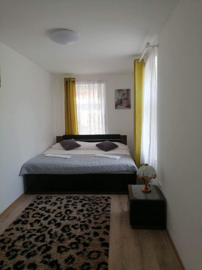 Horvath Apartman Apartment Keszthely Exterior photo